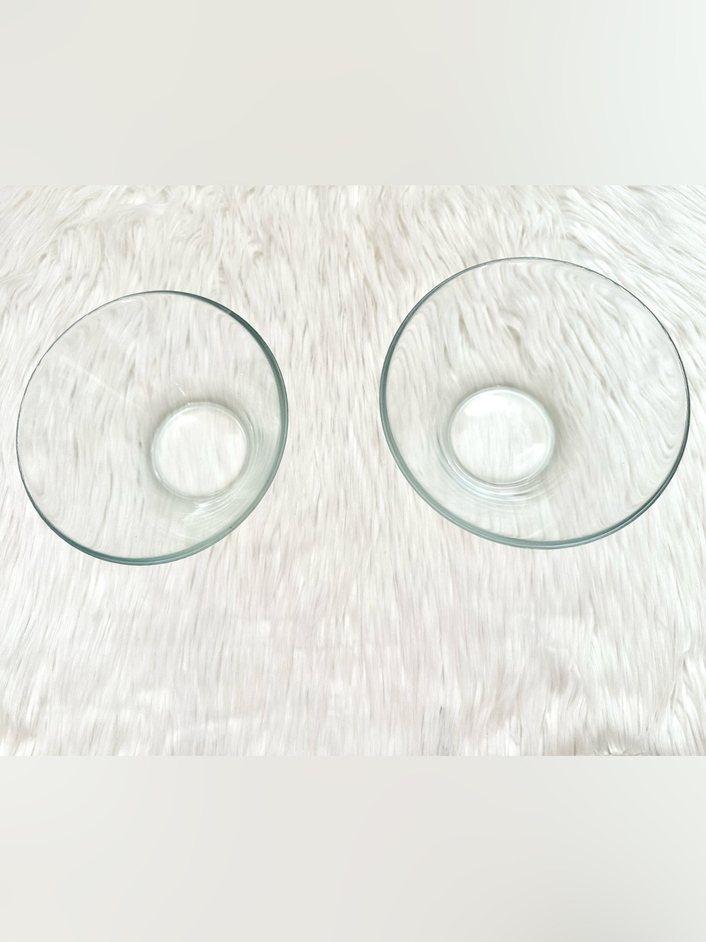 GLASS BOWLS - Picture 2 of 4